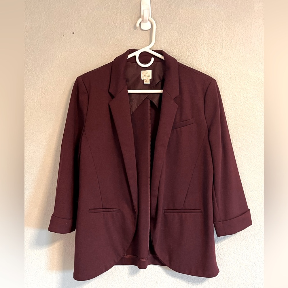 Lauren Conrad open blazer size 8.